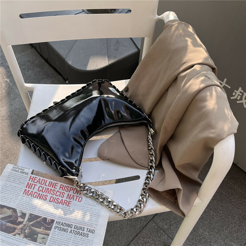 Luxury Wide Chains Woman Shoulder Bag Patent Leather Handbags Sequined Crossbody Bags for Women Soft Hobo Cloud Tote Glossy Flap