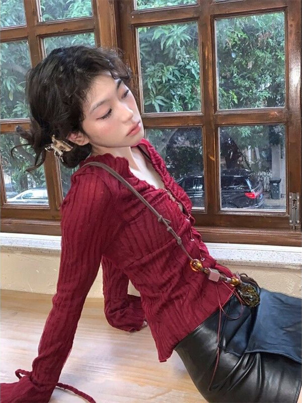 Deeptown Harajuku camisa com decote em v para mulheres, camisas vermelhas vintage, manga longa, Dongdaemun coreano, túnica de cintura fina, jovem, anos 90
