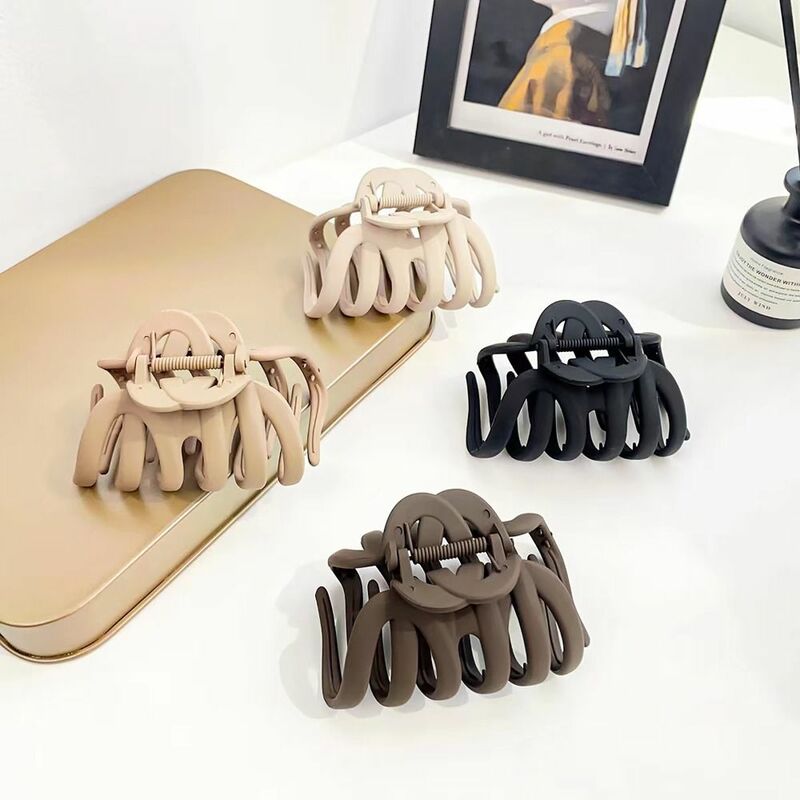 4pcs Strong Grip Octopus Claw Clips Natural Color Hair Accessory Women Large Hair Claw Matte Hair Clips Girls Maiden
