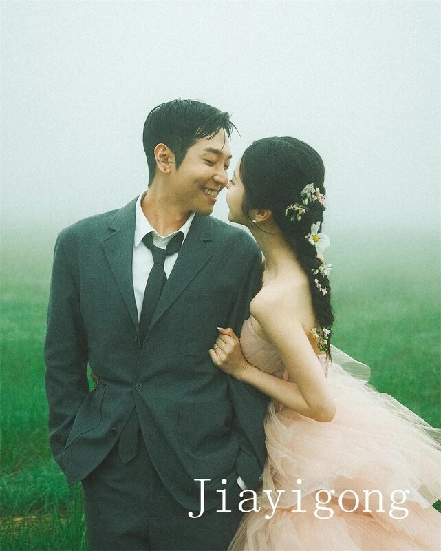 Korea indah mode A-line Pesta Pernikahan berlapis Organza lantai panjang Court