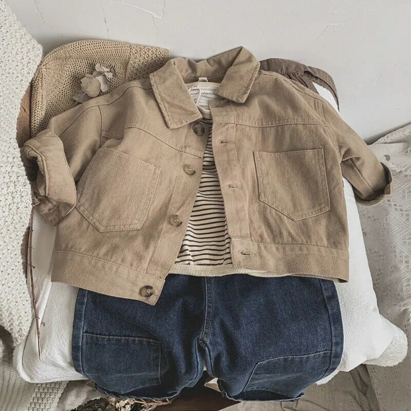 子供用の無地の綿の長袖シャツ,男の子用の高品質の服,無地,折り返し襟,2〜10歳の子供用のカーディガン