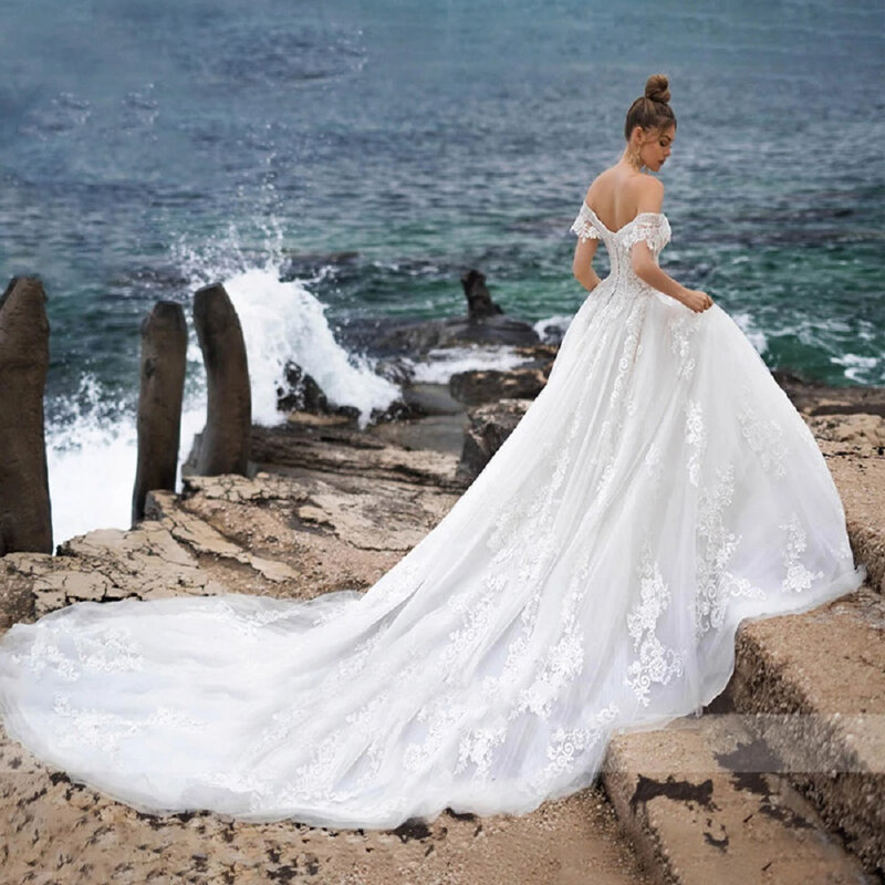 Luksusowa suknia ślubna z dekoltem w kształcie litery A z dekoltem w szpic, niestandardowa suknia ślubna z koralikami na plażę, romantyczna, ślubna Vestido De Noiva De Princesa