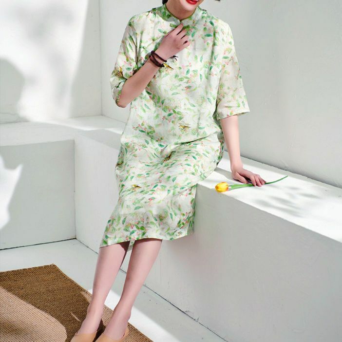 Frühling Sommer Baumwolle Hanf Qipao neue chinesische Stil Dame Stehkragen Retro ethnischen Stil verbessert Qipao Ramie langes Kleid