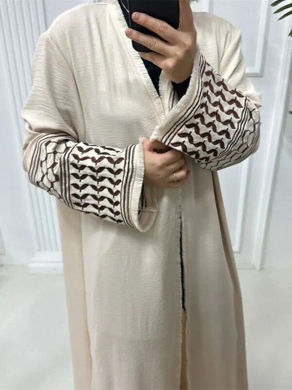 Рамадан открытая Вышивка кисточка черный белый кимоно абайя Дубай роскошный мусульманский кафтан платье Женская кебая кафтан