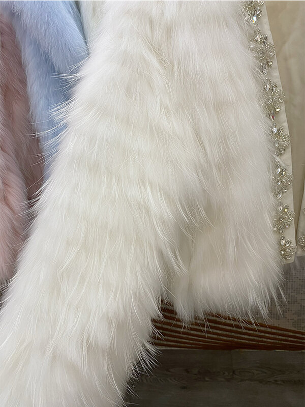 Nowy 2023 zimowy szyfrowo szopa szopa szprychy damskie wykwintne Rhinestone luksusowa moda kurtka z futra lisa słodka elegancja płaszcz