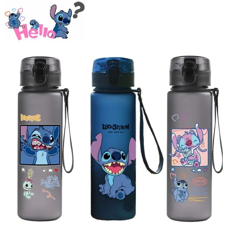 Garrafa de água esportiva Lilo & Stitch, portátil, plástico, bebendo dos desenhos animados, preto, azul, ao ar livre, grande capacidade, 560ml