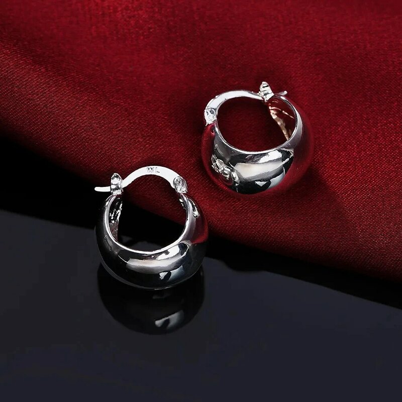 Hot Smooth round Earrings 925 Sterling Silver Fashion for Women classic Brands Jewelry Wedding party popular Christmas Gifts