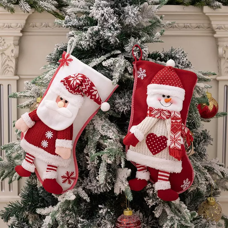 ถุงน่องคริสต์มาสถุงน่องแขวนขนาดใหญ่คลาสสิกซานตาตุ๊กตาหิมะเครื่องประดับสำหรับตกแต่งบ้าน