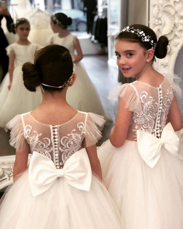 2024 New Wedding Party Dresses Flower Girl Dress Ball Gown Kids Pageant Big Bow Long Sleeves Champagne Child Bride Dresses