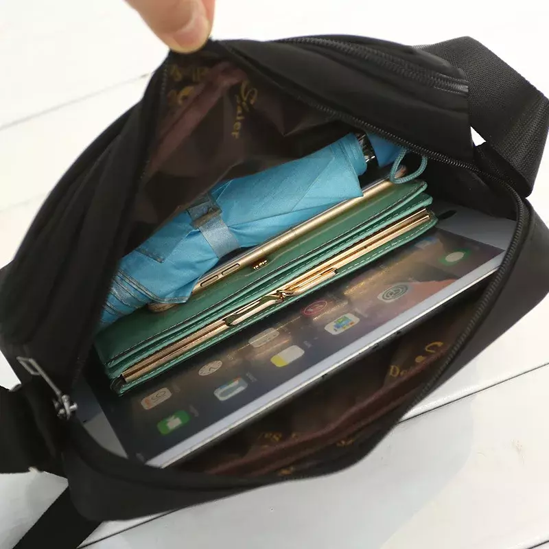 กระเป๋าสะพายชายเล็กไนลอนกระเป๋า Messenger ขนาดเล็กกระเป๋าอายุ Unisex กระเป๋าสะพายกระเป๋าเงิน Crossbody กระเป๋า