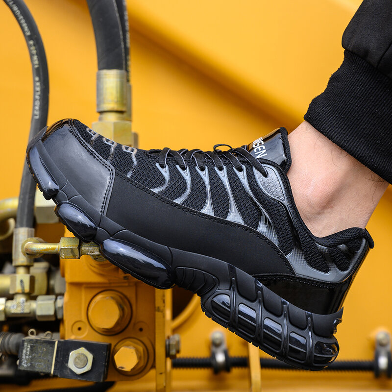 Men Work Safety Shoes Anti-puncture Working Sneakers Male Men Boots Lightweight Men Shoes Safety Boots Indestructible Work Shoes