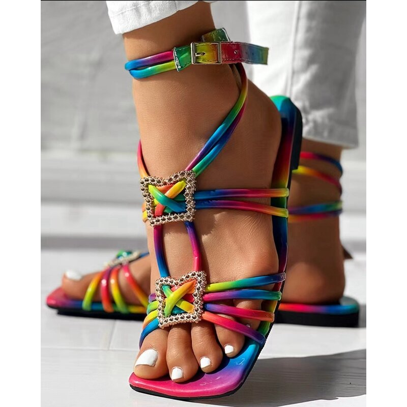 Wanita pola geometris Multi tali baru dalam sandal luar ruangan musim panas mode persegi kaki multiwarna keluar sepatu musim panas