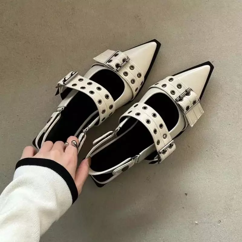 Zapatos de tacón grueso con remaches para mujer, sandalias informales, estilo urbano, Punk, Vintage, para primavera y verano, 2024