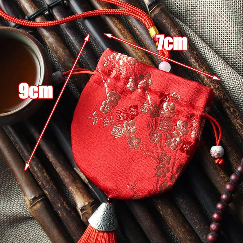 Bolsita de estilo chino con patrón de dragón Retro, bolsas de almacenamiento colgantes bordadas, bolsa con cordón colgante para joyería, bolsas de regalo