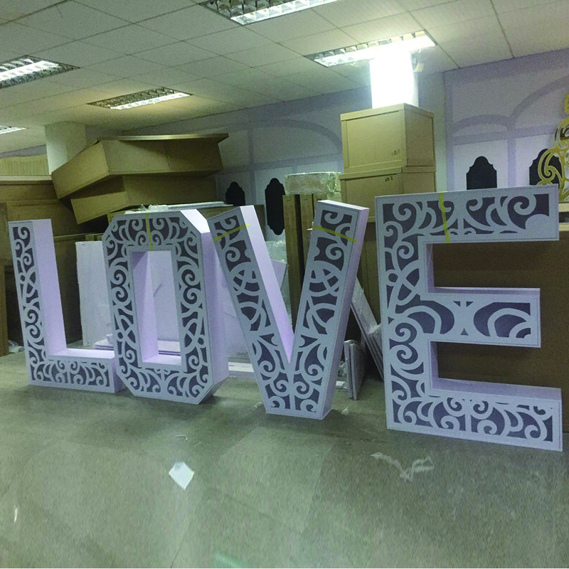 Manufacture Price White LOVE Letter With Light Backdrop Wedding Decoration