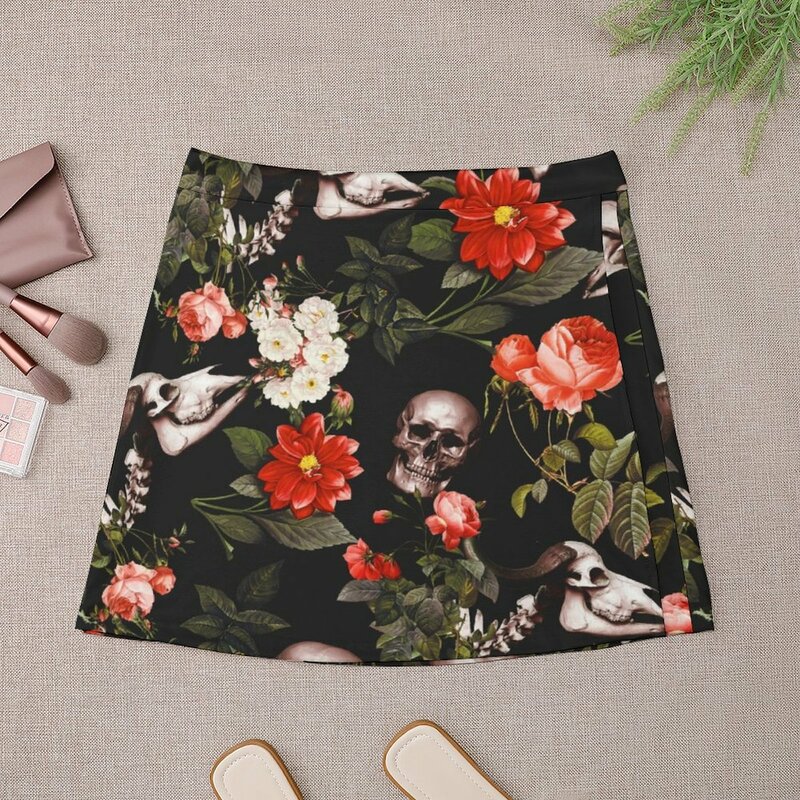 Minifalda con patrón de calavera y flores para mujer, faldas de estilo coreano, falda de lujo para mujer