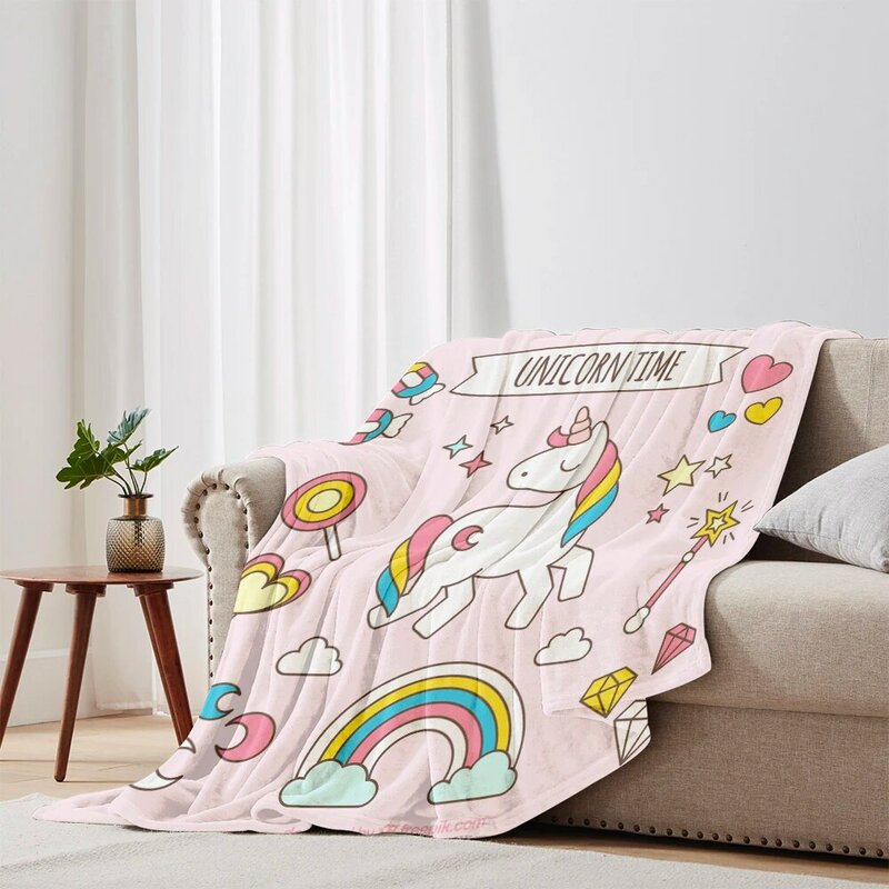 Children's adorable blanket, adult flannel blanket gift, cute cartoon blanket, bed, living room sofa, sofa, soft and warm