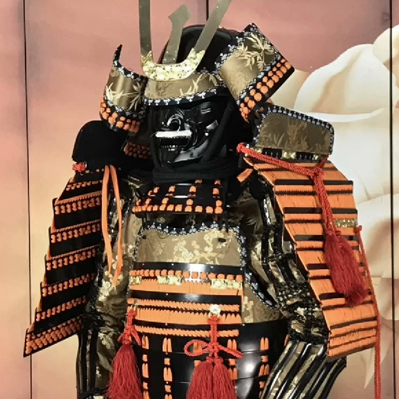 الساموراي الياباني درع الجنرالات القديمة المبارز مياموتو موساشي زي اليابان المحارب درع خوذة يمكن ارتداؤها
