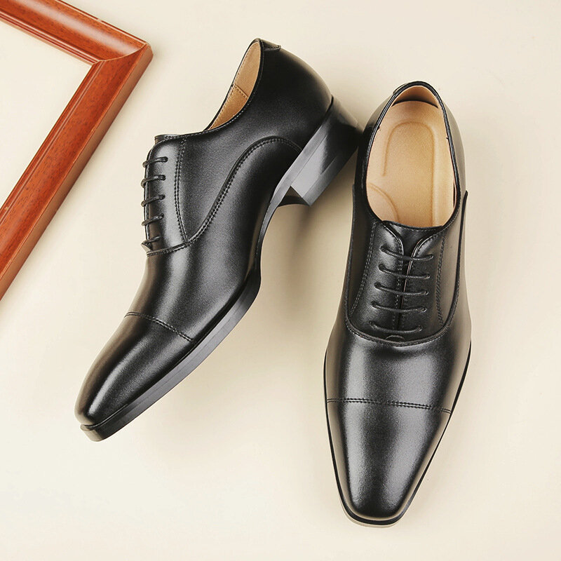 Zapatos Oxford de cuero para hombre, zapatos de vestir con cordones delanteros, punta de casquillo, zapatos formales de negocios con corbata negra, 2024