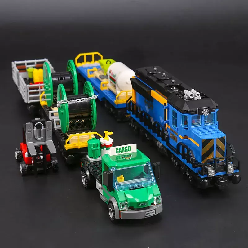 Carga Train Building Blocks Modelo, motorizado controle remoto, tijolos de poder, DIY Brinquedos, compatível com 60052, 02008 Kit, Em Stock
