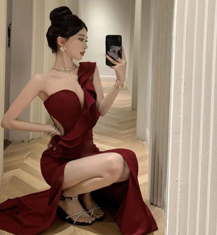 One Shoulder Dark Red Black Long Dress Women Elegant Luxury Ruffle Ruffle Embellished Prom Dress Women