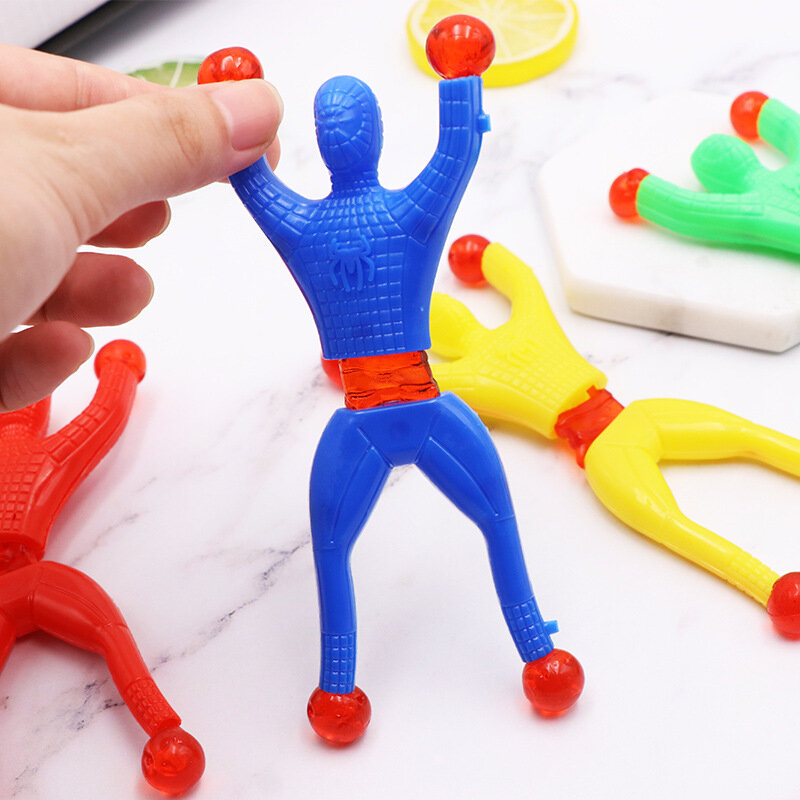 5-50 pz/set 8.5cm finestra giocattolo appiccicosa da uomo con mano appiccicosa 3 giocattoli colore e anni sopra i piedi di plastica adatti per i bambini