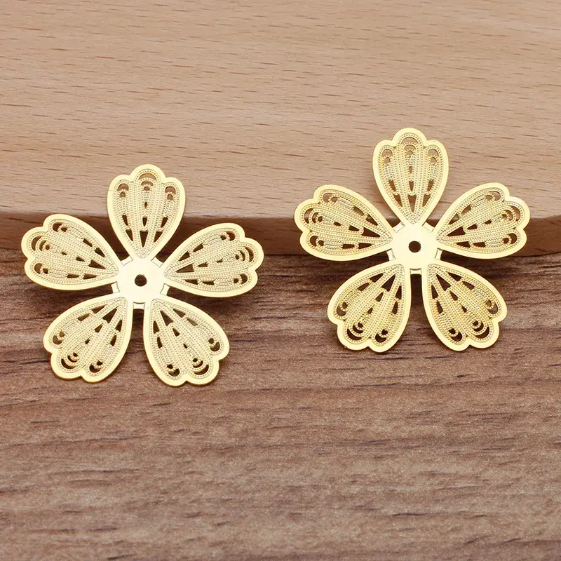 BoYuTe (20 Pieces/Lot) 32MM Filigree Brass Flower Materials Handamde Diy Jewelry Accessories