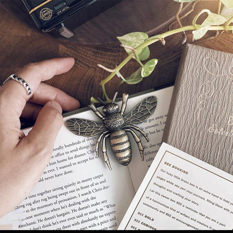 Vintage Bee Shape Metal Page Holder Clip Journal Notebook Decoration Cute segnalibro Planner accessori