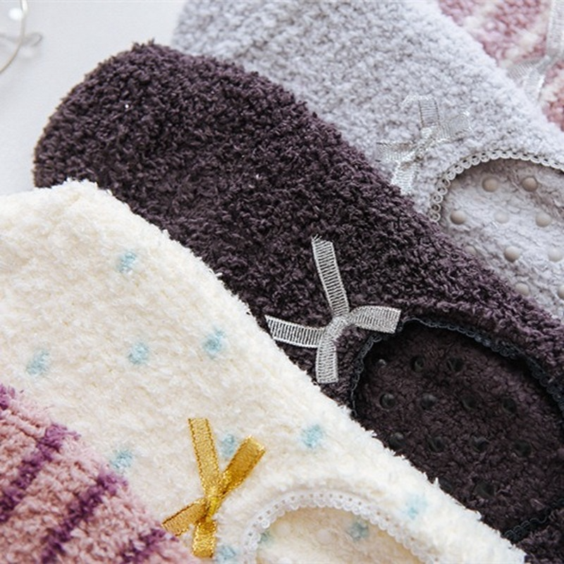 Fuzzy – chaussettes en molleton de corail à rayures avec nœud, pour dormir à la maison, chaudes, douces, antidérapantes, en peluche, en microfibre épaisse, cadeau