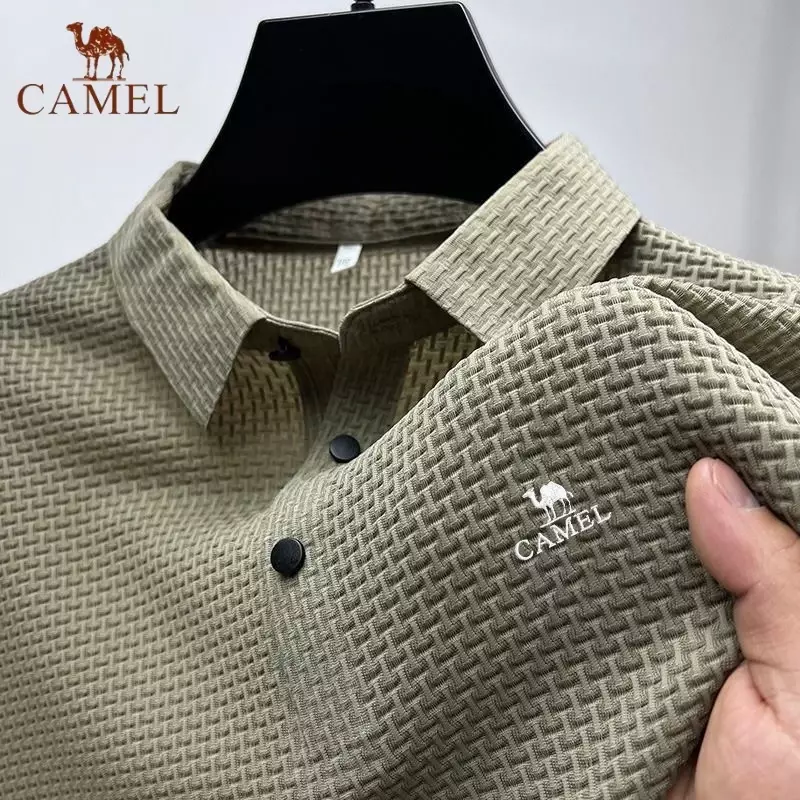 Sommer neue Herren bestickte Kamel Eis Seide elastische Polos hirt Luxus Mode Freizeit atmungsaktive coole kurz ärmel ige T-Shirt Top