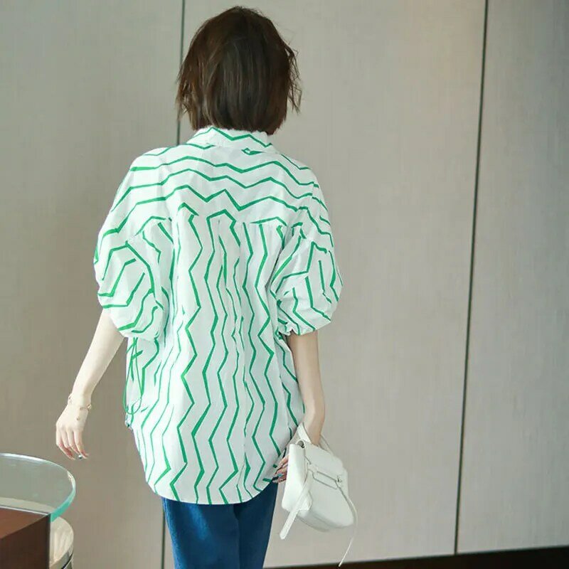 Dames Kleding Wave Cut Print Shirt Pendelen Losse Zomer Mode Single-Breasted Koreaanse Korte Mouw Zakken Gesplitst Blouse