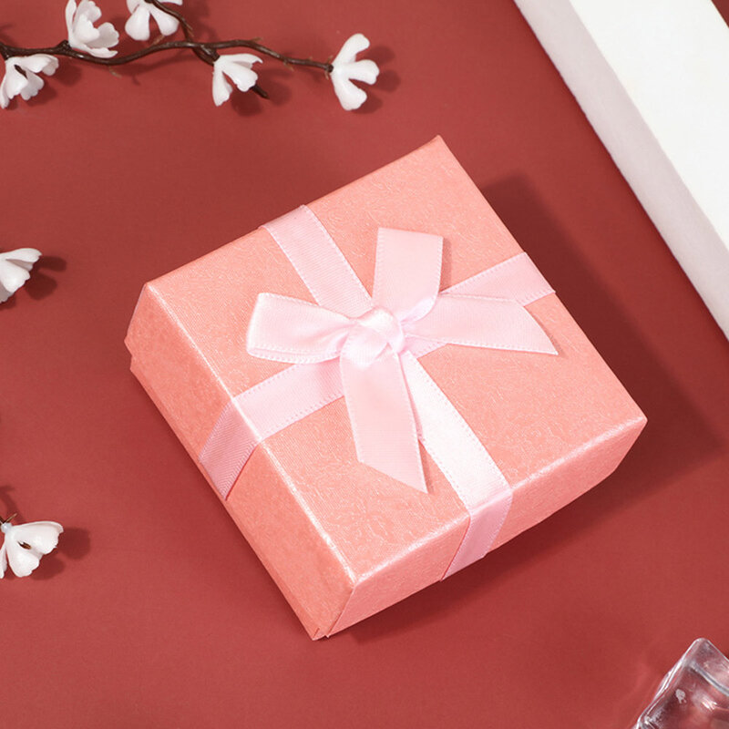 Квадратная коробка для ювелирных изделий с бантом, подарочные картонные коробки для кольцо, ожерельлье, серьги, Женские Ювелирные подарки, упаковка с губкой внутри для хранения