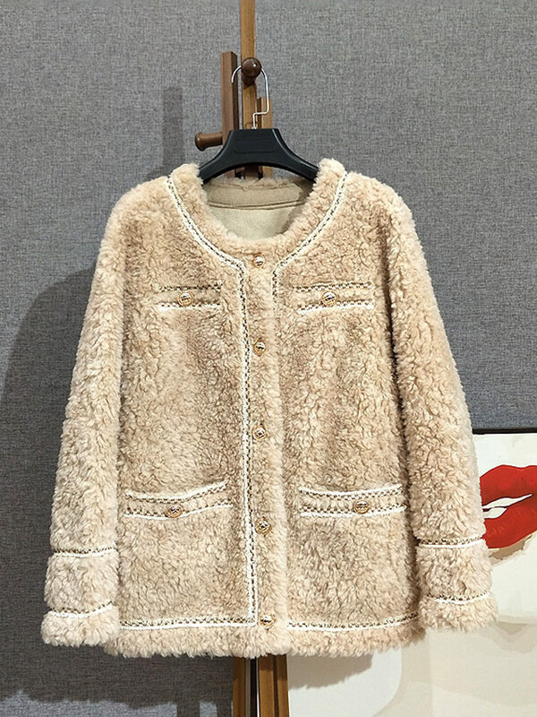 Xiaoxiangfeng-abrigo de piel de cordero y hierba para mujer, abrigo integrado de piel de oveja cortada, cuello redondo, corto, precio especial