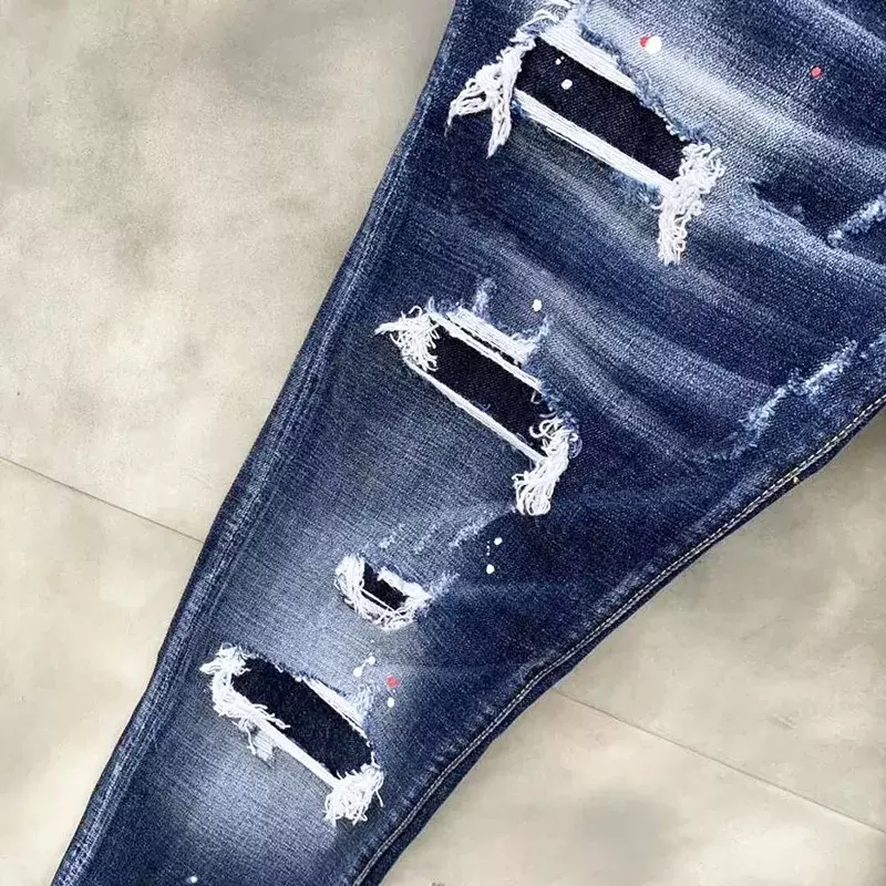 2024 męskie porwane jeansy luksusowe markowe jasnoniebieskie dziury długie dżinsy jakości męskie spodnie rozciągliwe dopasowanie męskie dżinsy w rozmiarze Skinny odzież męska