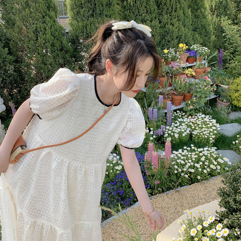 Słodka sukienka księżniczki z okrągłym dekoltem i bufiaste rękawy z kokardą odzież damska 2024 letnia nowa luźna koreańska sukienka Midi w jednolitym kolorze