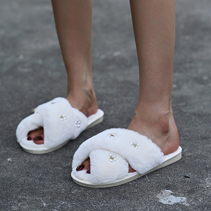2024 primavera donna casa Indoor Casual pantofole femminili infradito soffici scarpe Cross Design Slides Ladies Soft Warm Plush Slipper