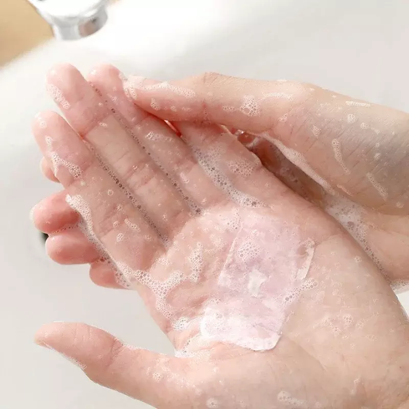 สบู่กระดาษสตรอเบอรี่ขนาดพกพาแบบใช้แล้วทิ้งสบู่ล้างมือมีกลิ่นหอมสบู่ทำความสะอาดมืออุปกรณ์อาบน้ำ