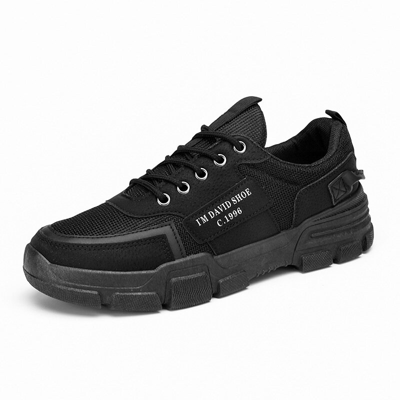 Sepatu pria tahan aus Sneakers hitam trendi olahraga kasual sejuk musim semi perlindungan tenaga kerja sepatu modis