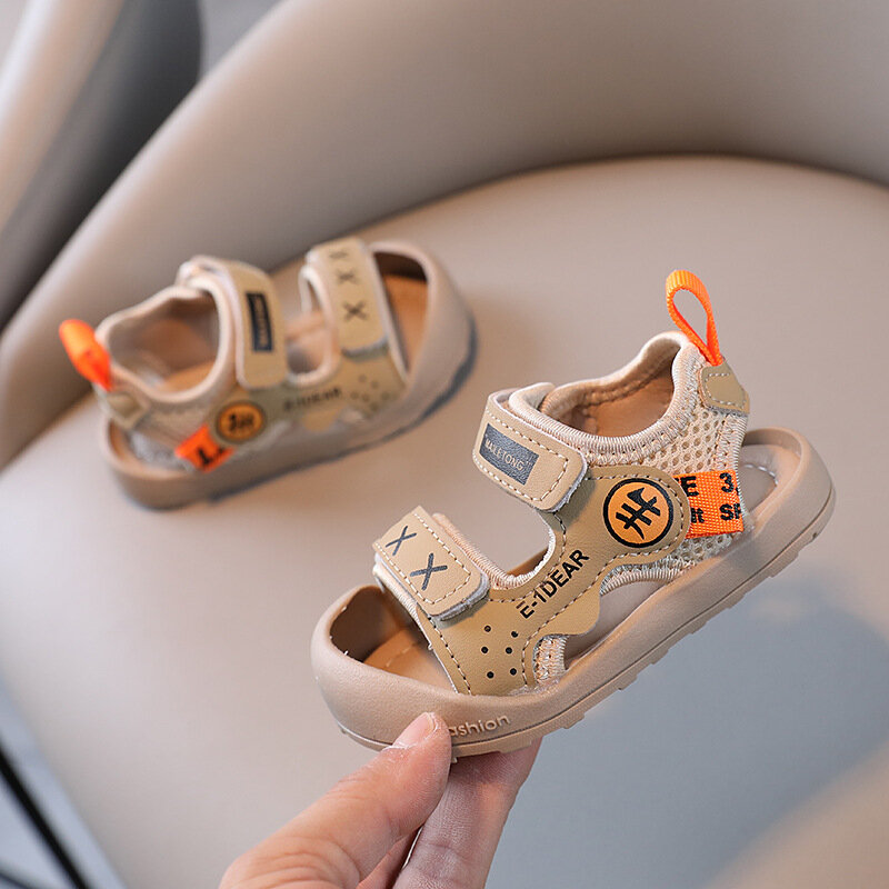Детская модель 2024, летняя новая повседневная нескользящая обувь для новорожденных, с мягкой подошвой