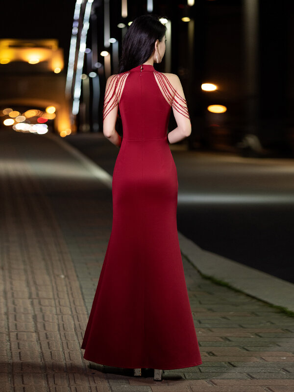 Suknia wieczorowa, kobieca czerwona seksowna luksusowa bankietowa, lekka luksusowa suknia z frędzlami Cheongsam toastowa spódnica hosta Fishtail