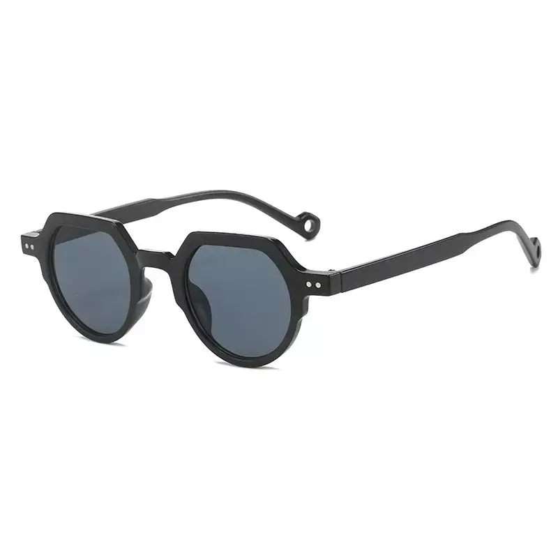 Kacamata hitam Retro Pria Wanita, kacamata pelindung terik matahari dekorasi paku keling UV400 warna ganda modis