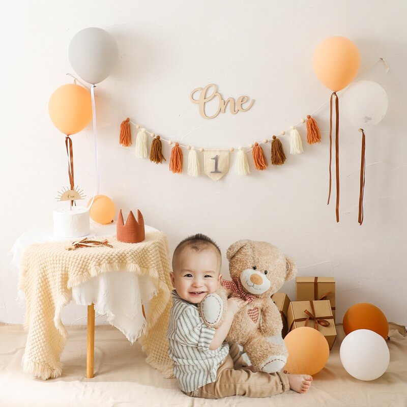 Bannière de joyeux anniversaire avec pompon fait à la main, décoration en ballon pour fête prénatale pour garçon et fille, fournitures pour cadeaux pour bébé