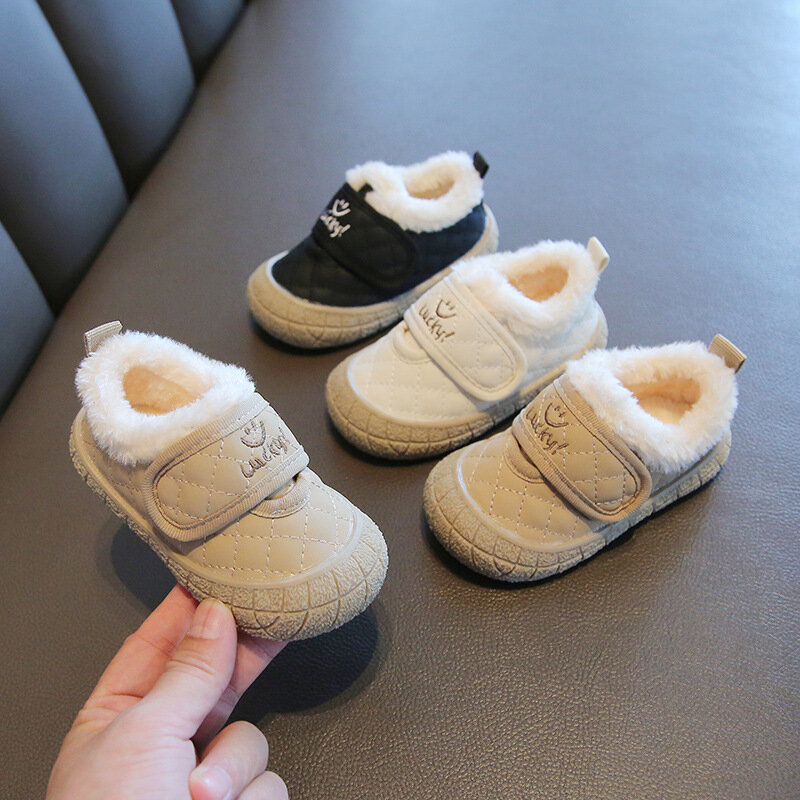 Zapatos de algodón con plataforma para caminar para bebé, zapatillas peludas de dibujos animados, informales, cálidas, antideslizantes, suela suave, Invierno