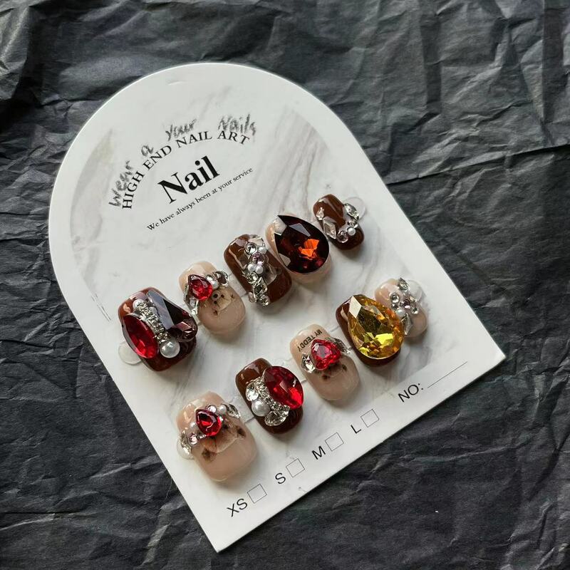 10pcs Luxury Handmade Fake Nails Short Cute Bear Reusable Fake Nails With Red Rhinestones Glitter Wearable Artificial Art Tips