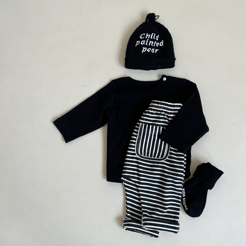 長袖の赤ちゃん用ストライプのトップス,綿のTシャツ,子供用のシンプルでカジュアルな服,男の子と女の子,新しい秋,2023