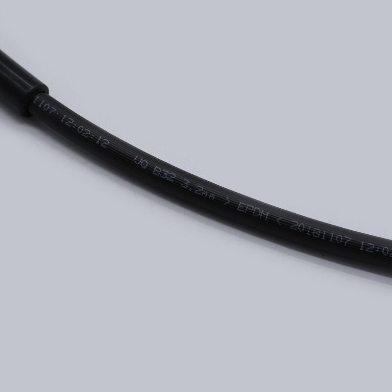 Tubo flessibile idraulico del freno posteriore degli accessori durevoli automobile per i ricambi auto E39 34301165190 L9BC