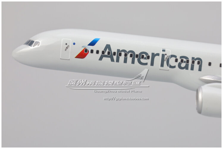Nouveau modèle d'avion assemblé par plastique N172AJ de Boeing américain de 23cm de B757-200 d'compagnies aériennes américaines pour le collecteur