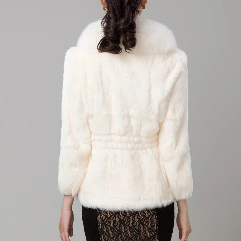 Abrigo corto de pelo de conejo de imitación para mujer, chaqueta de moda coreana, cuello de piel grande suelto, otoño e invierno, 2023