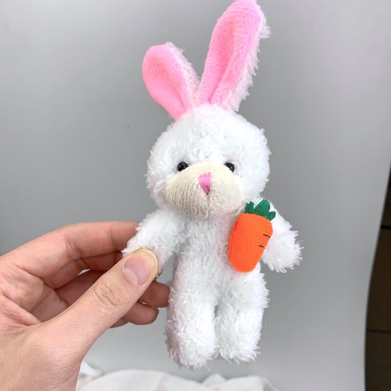 15cm Kawaii coniglio peluche carota coniglio peluche bambola portachiavi ciondolo farcito giocattolo per ragazza coniglietto zaino ciondolo regalo per bambini