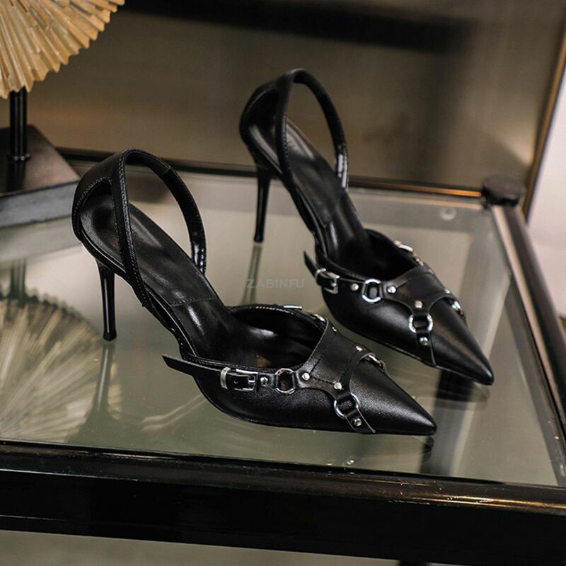 Sandalias de tacón de aguja con remaches para mujer, zapatos sexys de punta estrecha, a la moda, color negro, para fiesta de graduación, 2023